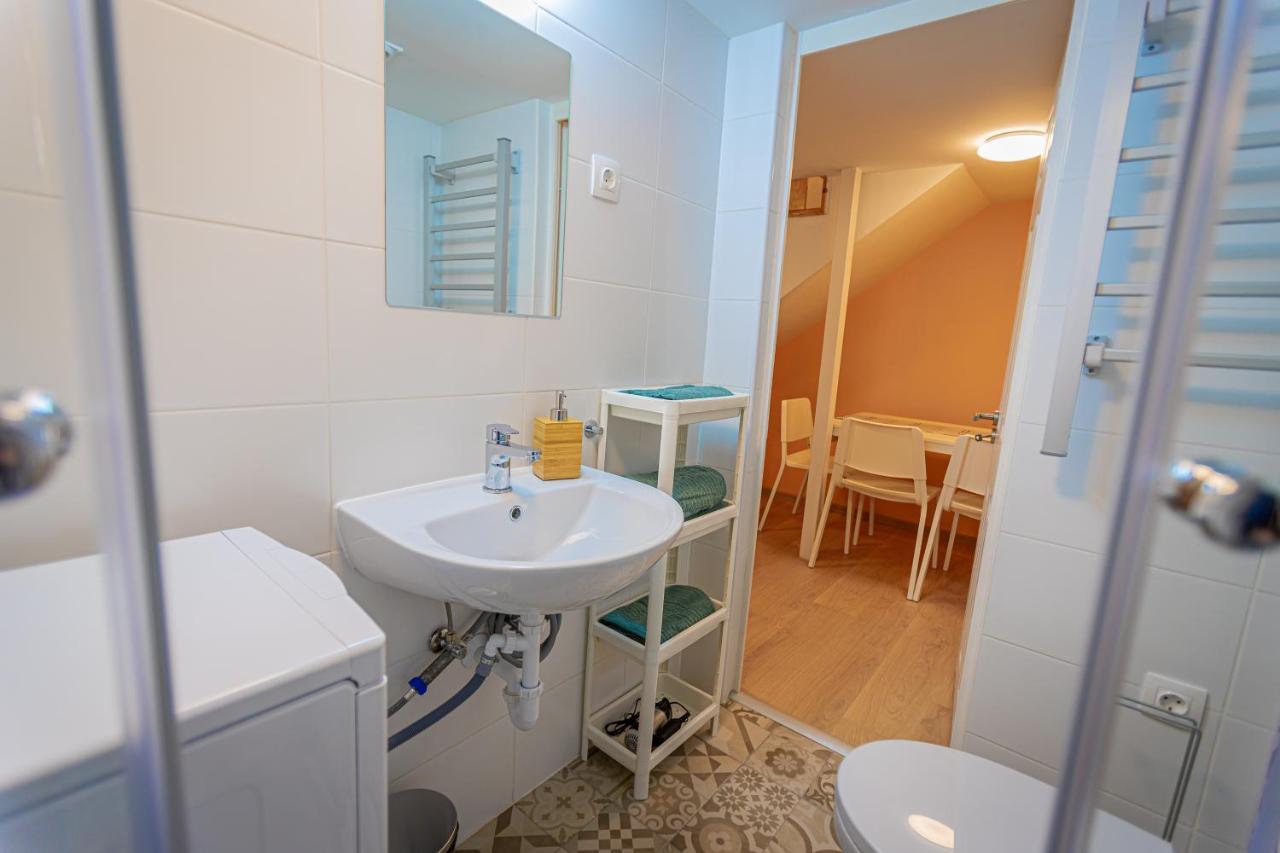 Cosy Downtown Flat In Budapest, Lisa Buitenkant foto
