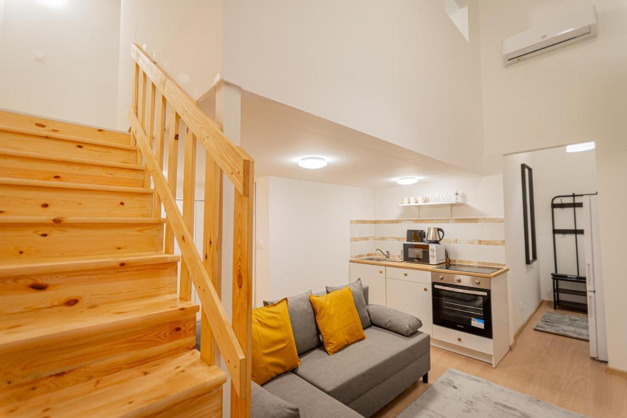 Cosy Downtown Flat In Budapest, Lisa Buitenkant foto