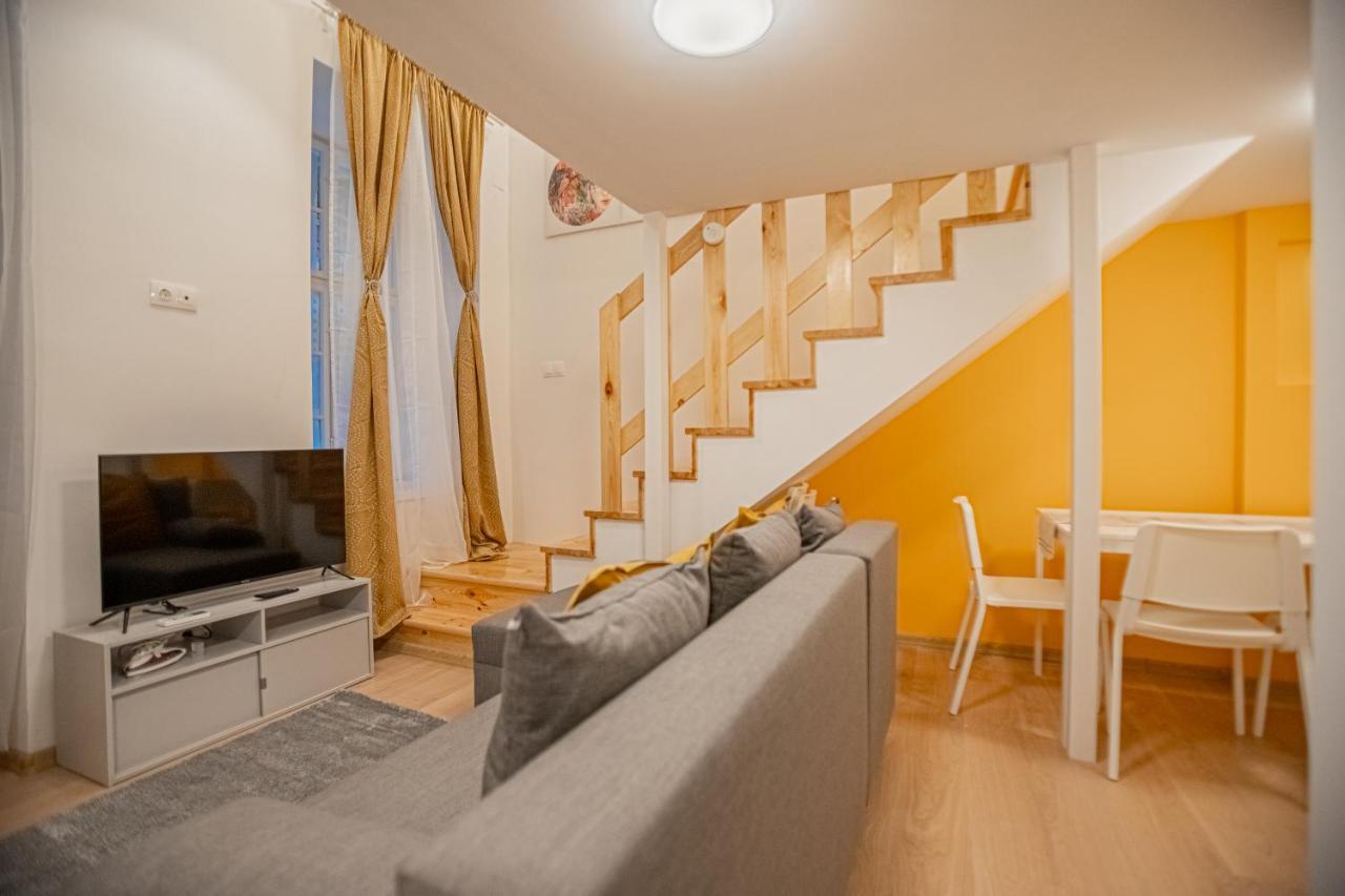 Cosy Downtown Flat In Budapest, Lisa Buitenkant foto